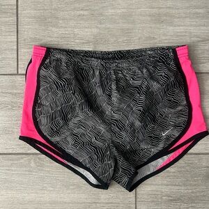 Nike Printed Running Shorts w/pop of pink XS